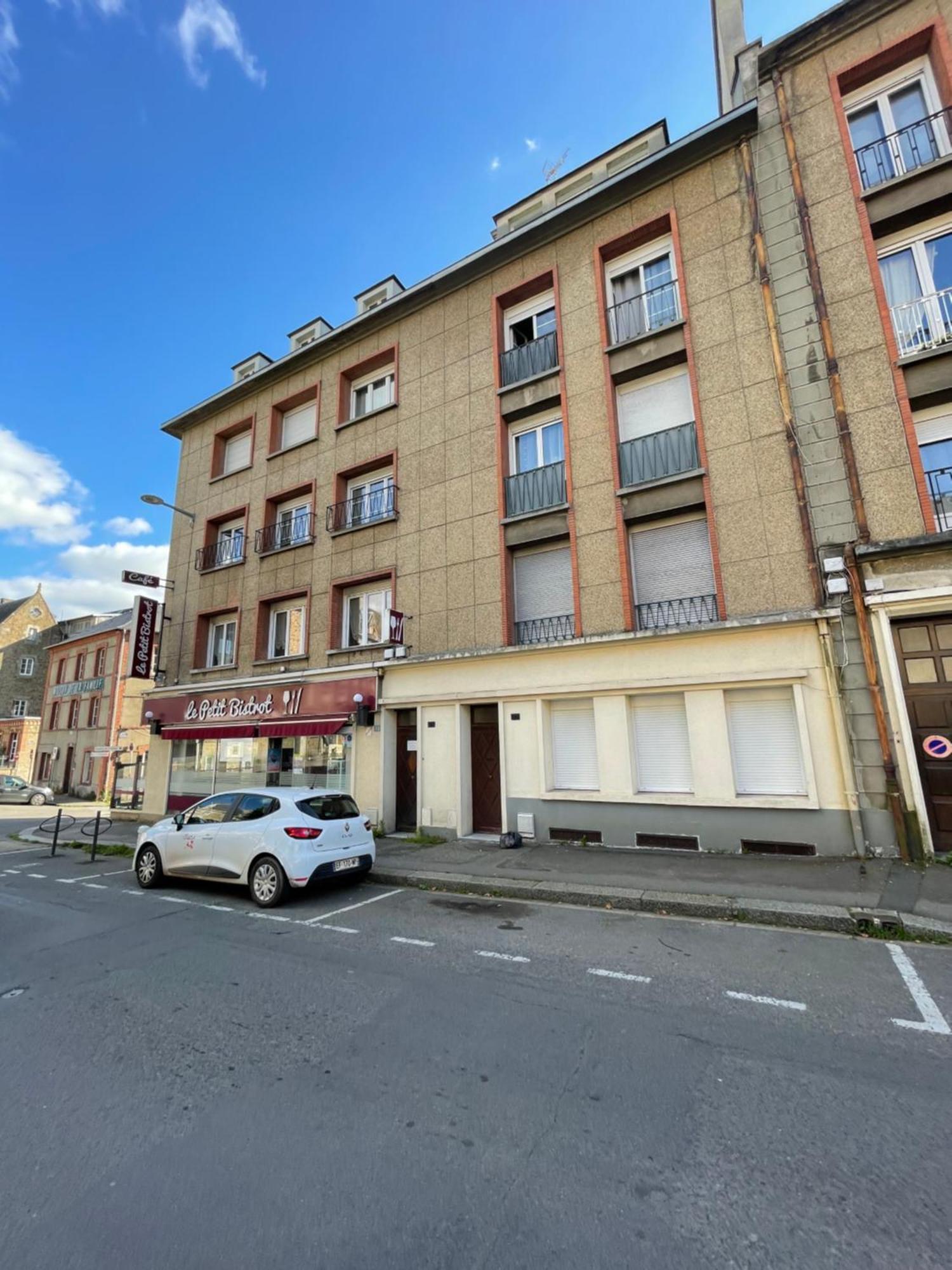 Appartement Renove Tout Equipe, Centre Ville, Proche De La Gare Et Commerce Flers  Exterior photo